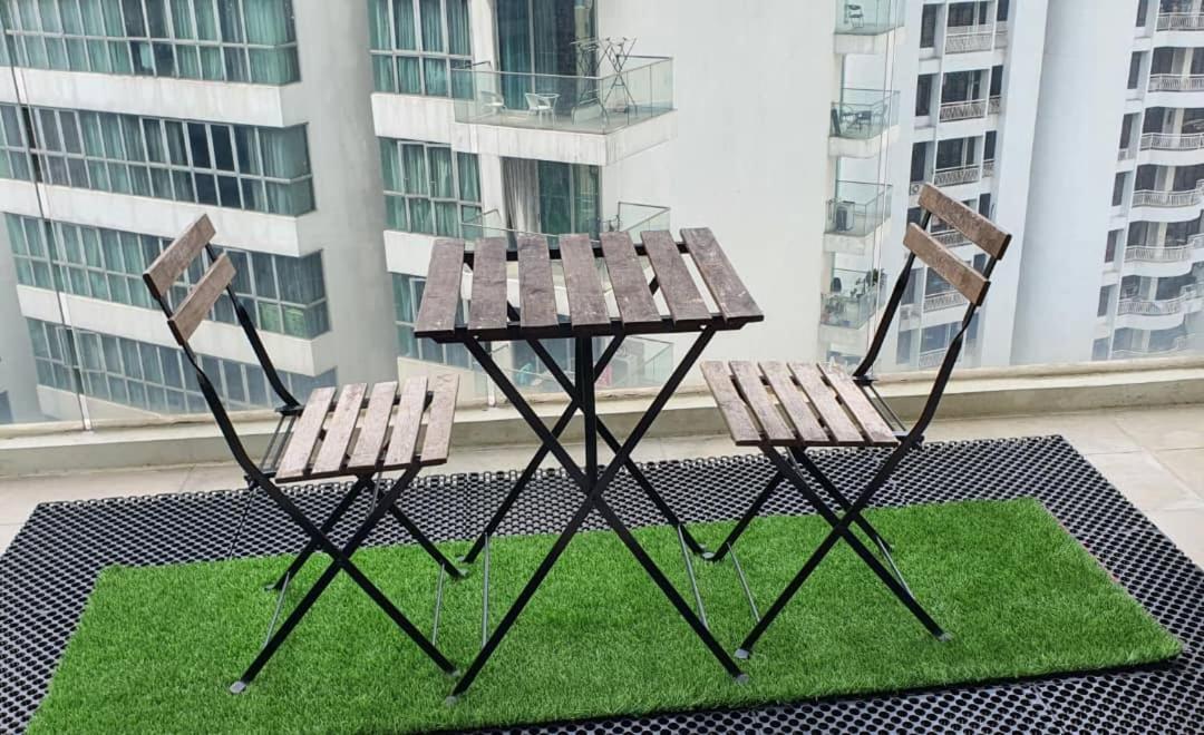 Regalia Suites Klcc View Rooftop Infinity Pool By Angkasa Homes 吉隆坡 外观 照片